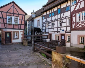 Porzelt_diashow_Museum unterm Trifels in Annweiler