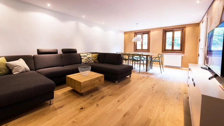 Weingut_Porzelt_Gaestehaus_Wohnzimmer1